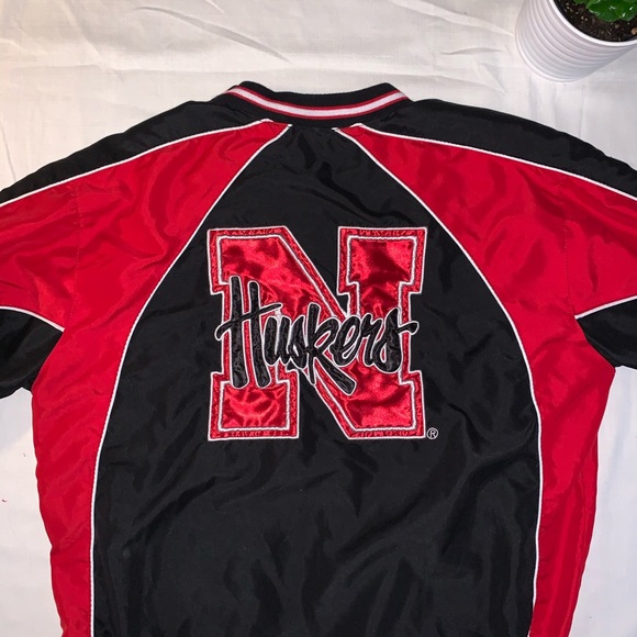 Vintage windbreaker jacket - Picture 2 of 3